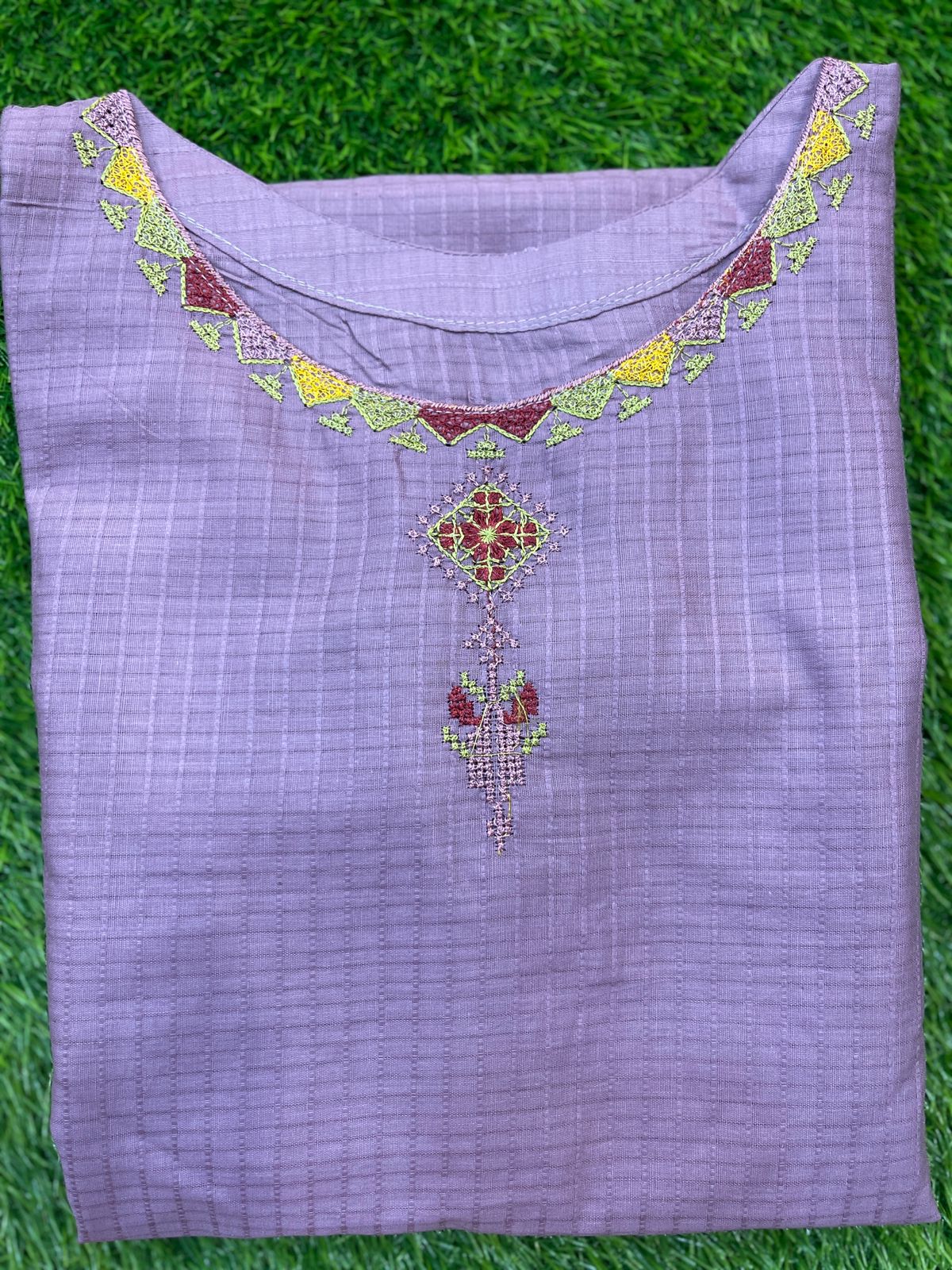 Lawn Embroidered Two Piece Kurti GL7001