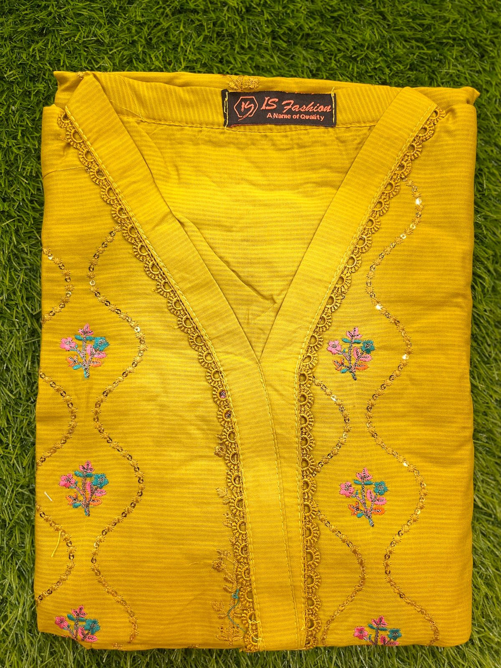 Lawn Embroidered Two Piece Kurti GL7005
