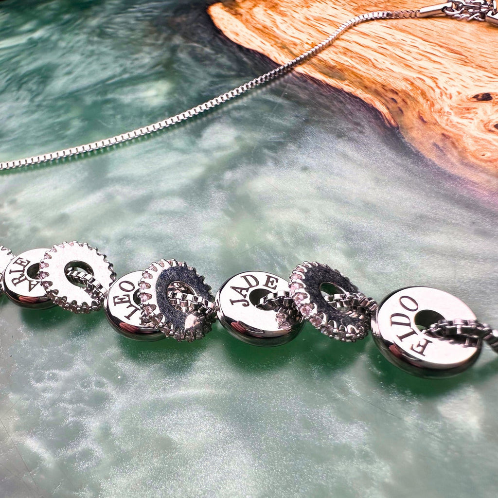 Personalized Zircon Beaded Pendant Necklace, Engraved Name Disc