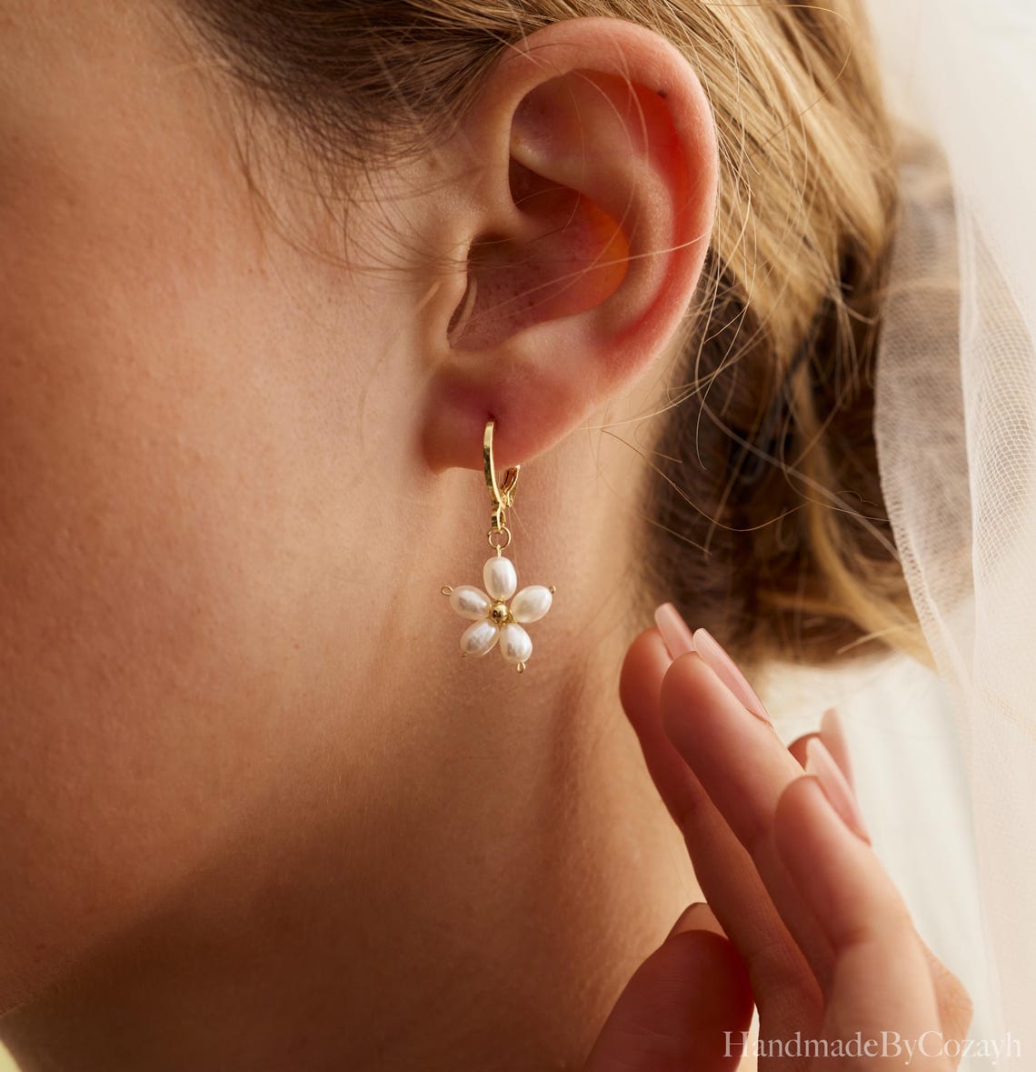 Silver Freshwater Pearl Earrings (Pack Of 5)
