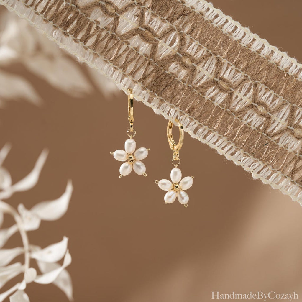 Silver Freshwater Pearl Earrings (Pack Of 5)