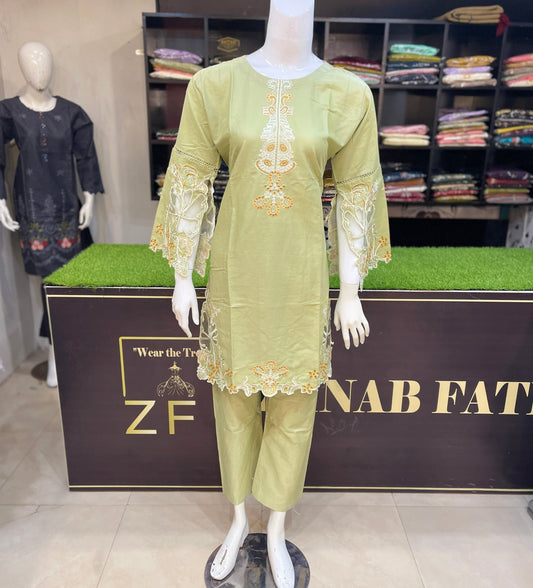 Lawn Embroidered Two Piece Kurti GL7004