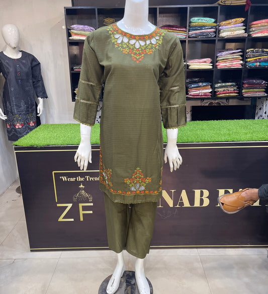 Lawn Embroidered Two Piece Kurti GL7003