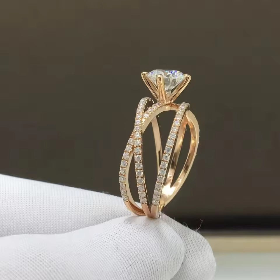 Luxury Moissanite Silver Engagement Ring