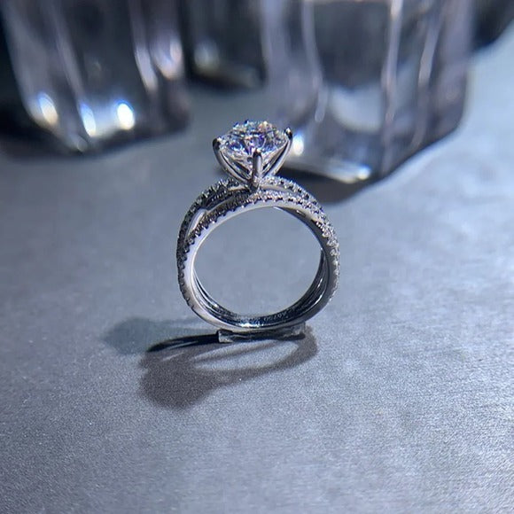 Luxury Moissanite Silver Engagement Ring