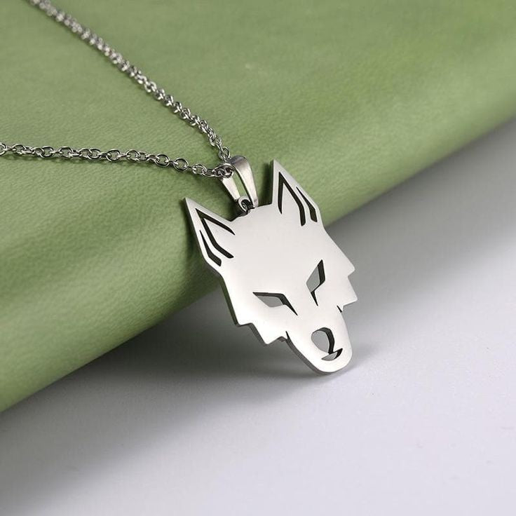 Wolf Pendent - 01